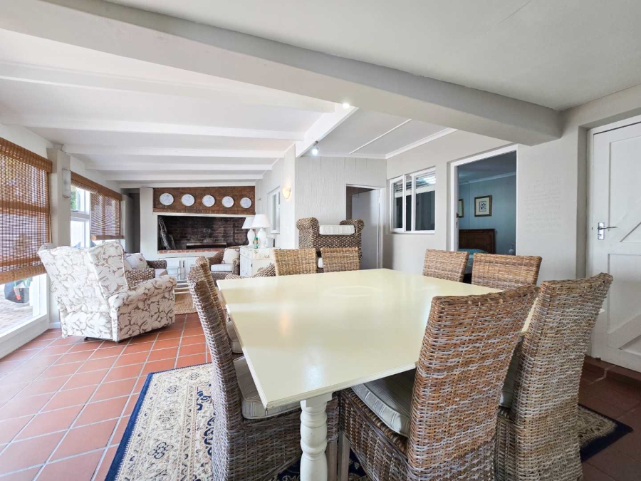 4 Bedroom Property for Sale in Stilbaai Wes Western Cape